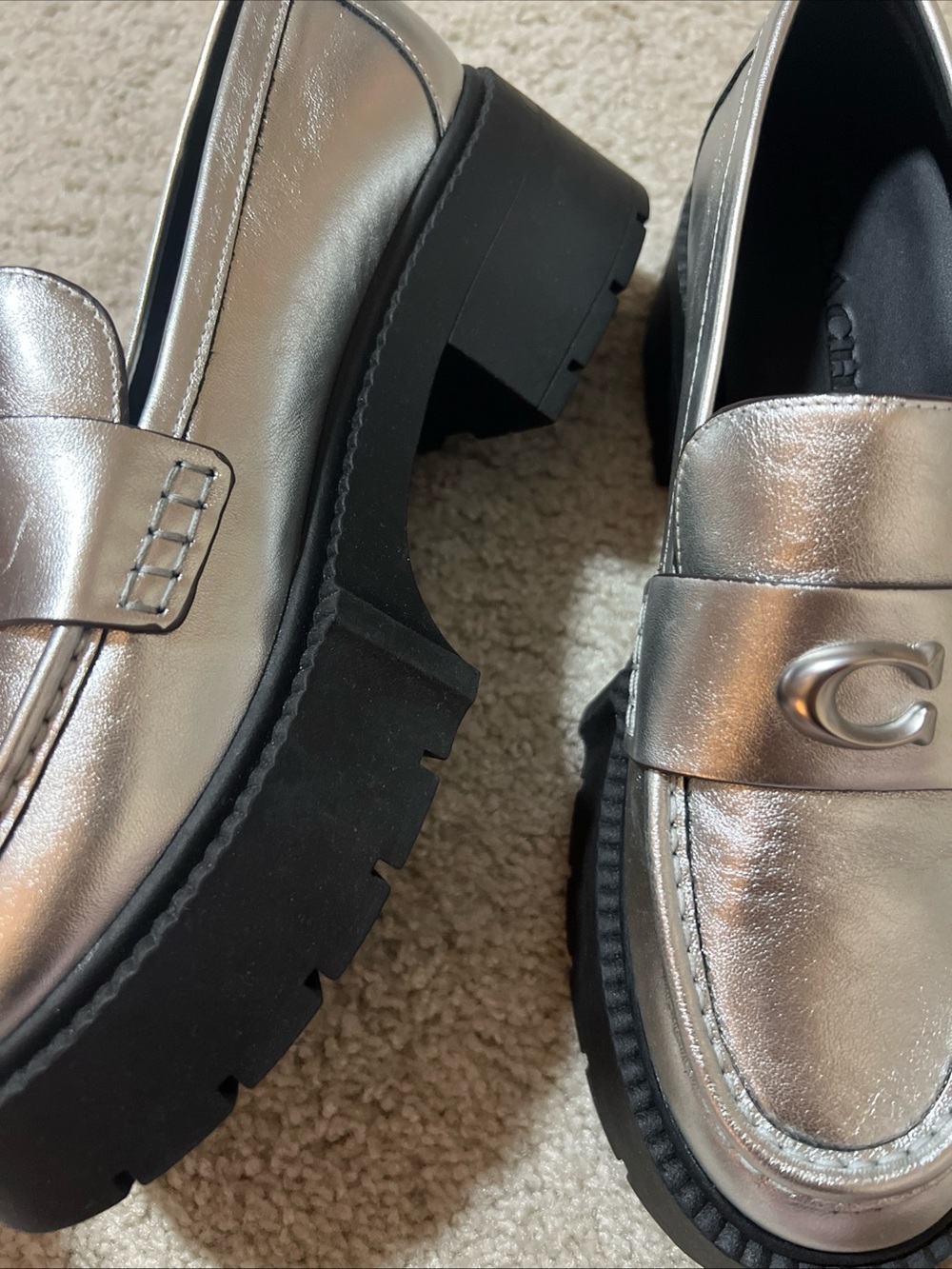 Coach Metallic Silver Women Shoes/loafers/size 8/new - Picture 5 of 11